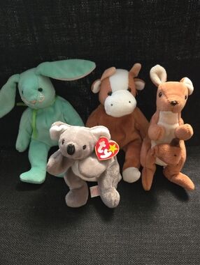 TY Beanie Babies Lot of 4 Mel Koala w Tag + Pouch, Bessie & Hippity